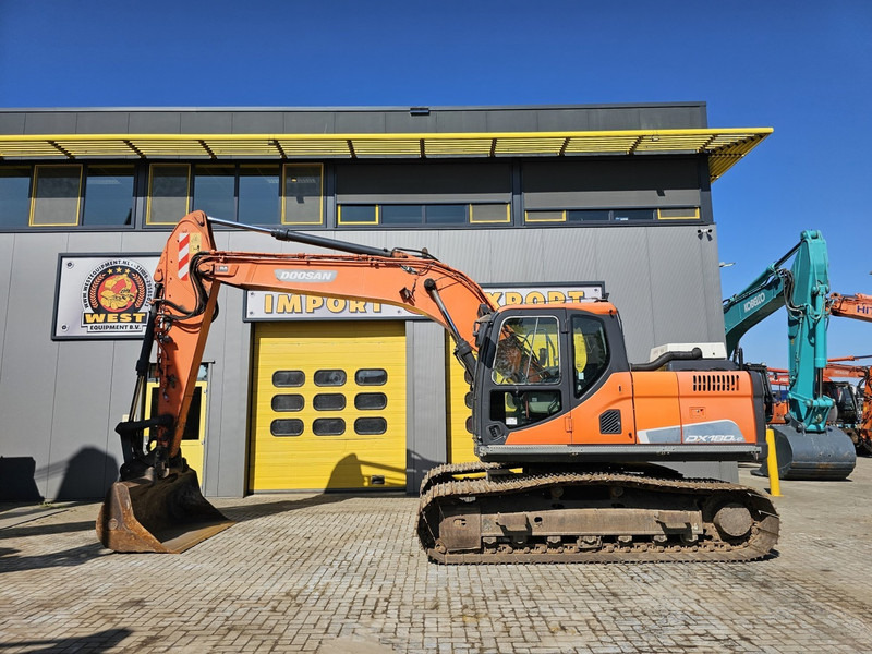 Doosan DX180LC - Excavadora de cadenas: foto 1 Doosan DX180LC - Excavadora de cadenas: foto 1