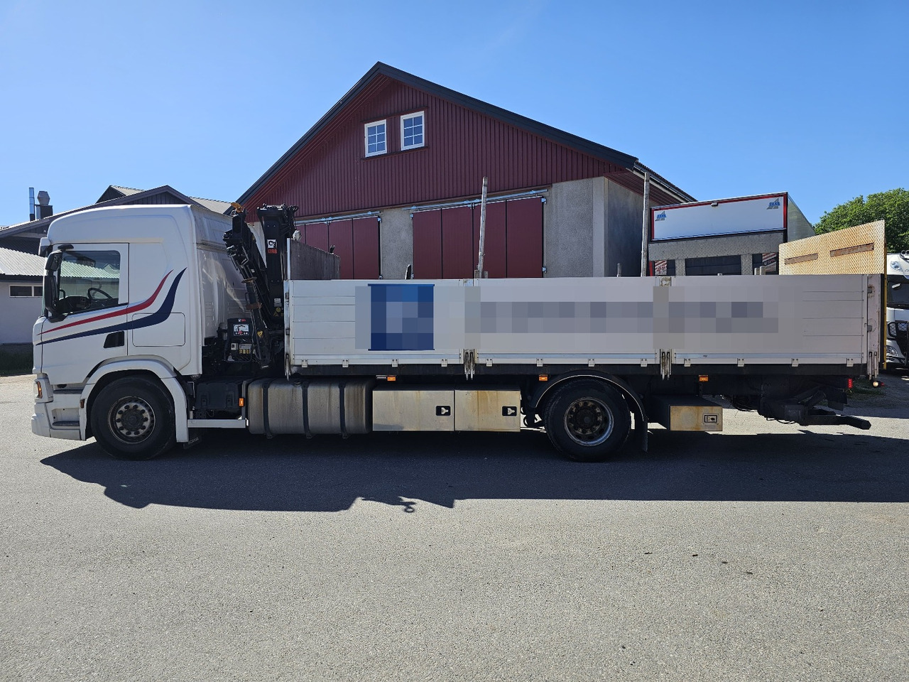 Scania P320 - Camión caja abierta, Camión grúa: foto 2 Scania P320 - Camión caja abierta, Camión grúa: foto 2