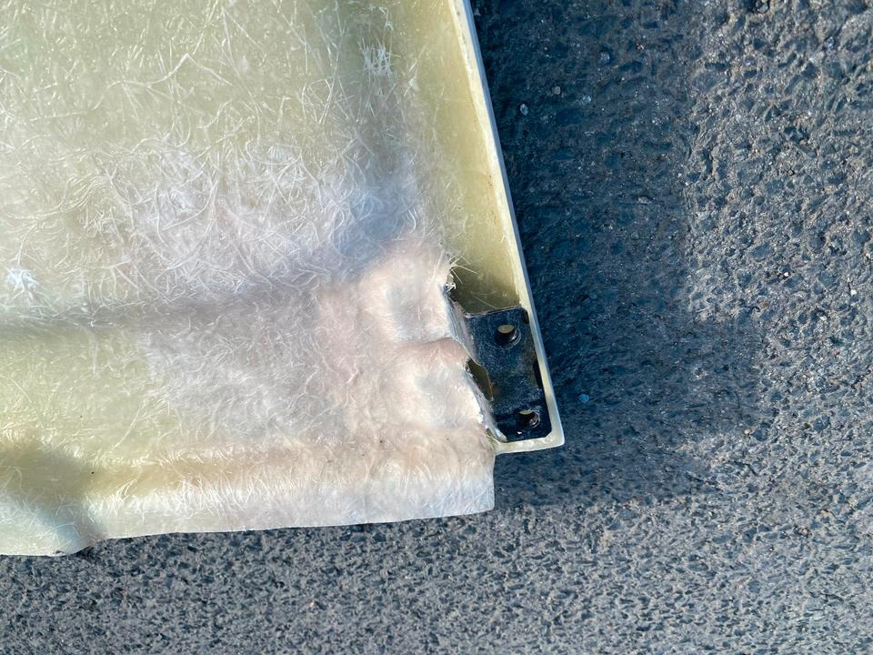 MAN Lions City A21 Heckstoßstange mit AHK Ausschnitt OE 88732035011 / 88.73203-5011 *280€ NETTO* Rohteil - Parachoques para Autobús: foto 4 MAN Lions City A21 Heckstoßstange mit AHK Ausschnitt OE 88732035011 / 88.73203-5011 *280€ NETTO* Rohteil - Parachoques para Autobús: foto 4