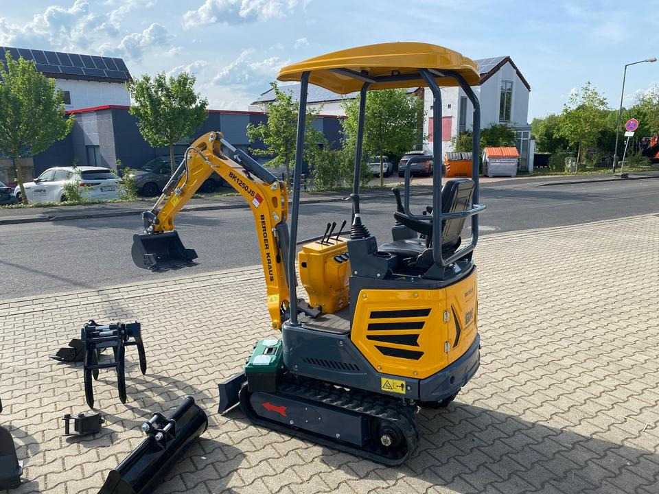 Minibagger BK1250JS + Zubehör *INKL.19% MWST*KUBOTA*BERGER KRAUS*JOYSTICK*SOFORT!* - Miniexcavadora: foto 5 Minibagger BK1250JS + Zubehör *INKL.19% MWST*KUBOTA*BERGER KRAUS*JOYSTICK*SOFORT!* - Miniexcavadora: foto 5