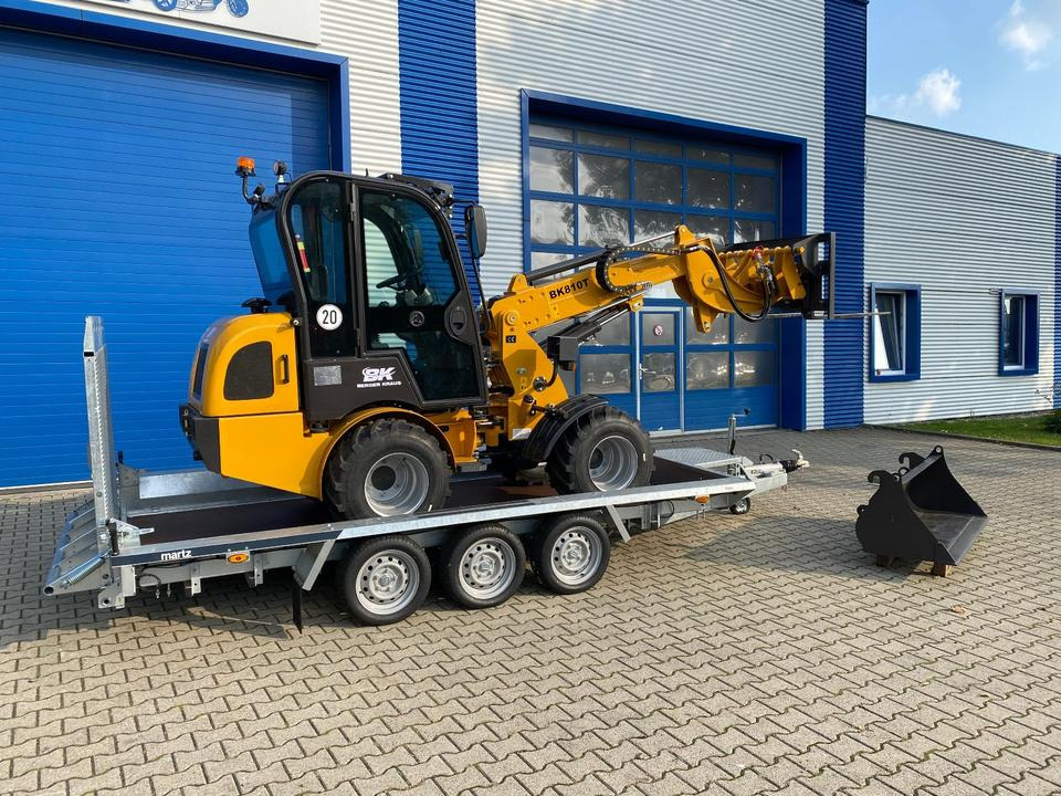 Teleskoplader/Radlader BK810T inkl. Tieflader und Gabel/Schaufelpaket *INKL.19% MWST*BERGER KRAUS*KUBOTA*EURO*CE* - Cargadora articulada, Remolque: foto 4 Teleskoplader/Radlader BK810T inkl. Tieflader und Gabel/Schaufelpaket *INKL.19% MWST*BERGER KRAUS*KUBOTA*EURO*CE* - Cargadora articulada, Remolque: foto 4