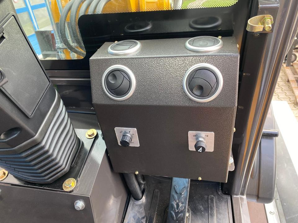 Cargadora articulada Teleskoplader/Radlader BK810T inkl. Tieflader und großem Zubehör *INKL.19% MWST*BERGER KRAUS*KUBOTA*EURO*CE*: foto 11