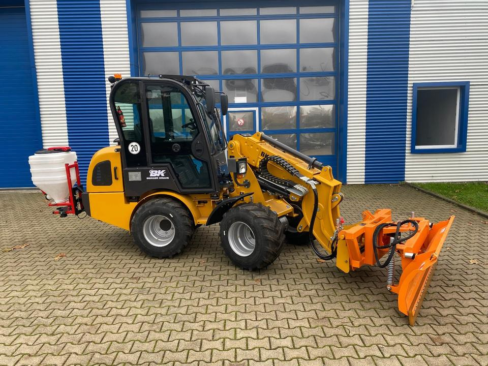 Teleskoplader/Radlader BK810T inkl. Winter-Komplettpaket *INKL.19% MWST*BERGER KRAUS*KUBOTA*EURO*CE* - Cargadora articulada: foto 5 Teleskoplader/Radlader BK810T inkl. Winter-Komplettpaket *INKL.19% MWST*BERGER KRAUS*KUBOTA*EURO*CE* - Cargadora articulada: foto 5