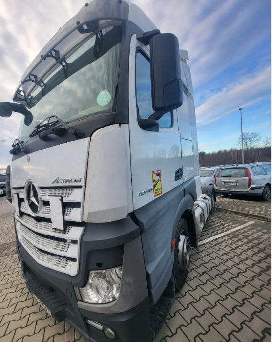 Mercedes-Benz ACTROS 1845 mega WDF - Cabeza tractora: foto 5 Mercedes-Benz ACTROS 1845 mega WDF - Cabeza tractora: foto 5