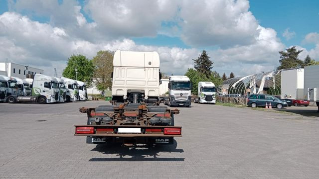 DAF XF 480 FT BDF - Camión chasis: foto 2 DAF XF 480 FT BDF - Camión chasis: foto 2