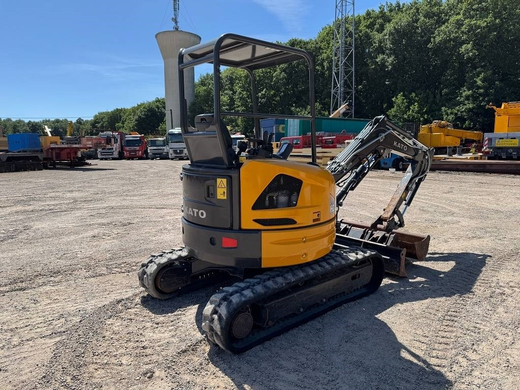 Kato imer HD33V5 - Miniexcavadora: foto 5 Kato imer HD33V5 - Miniexcavadora: foto 5
