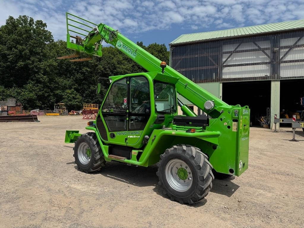 Merlo P 38.13 Plus - Manipulador telescópico: foto 3 Merlo P 38.13 Plus - Manipulador telescópico: foto 3