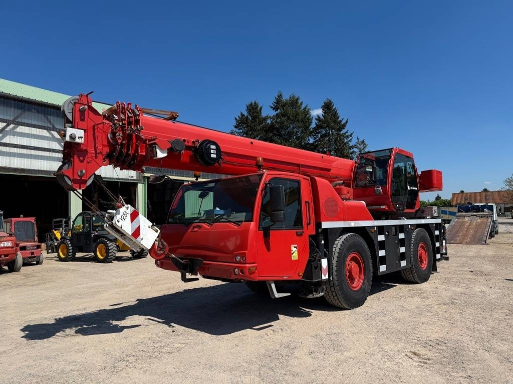 Terex Demag AC 40-2 L - Autogrúa: foto 1 Terex Demag AC 40-2 L - Autogrúa: foto 1