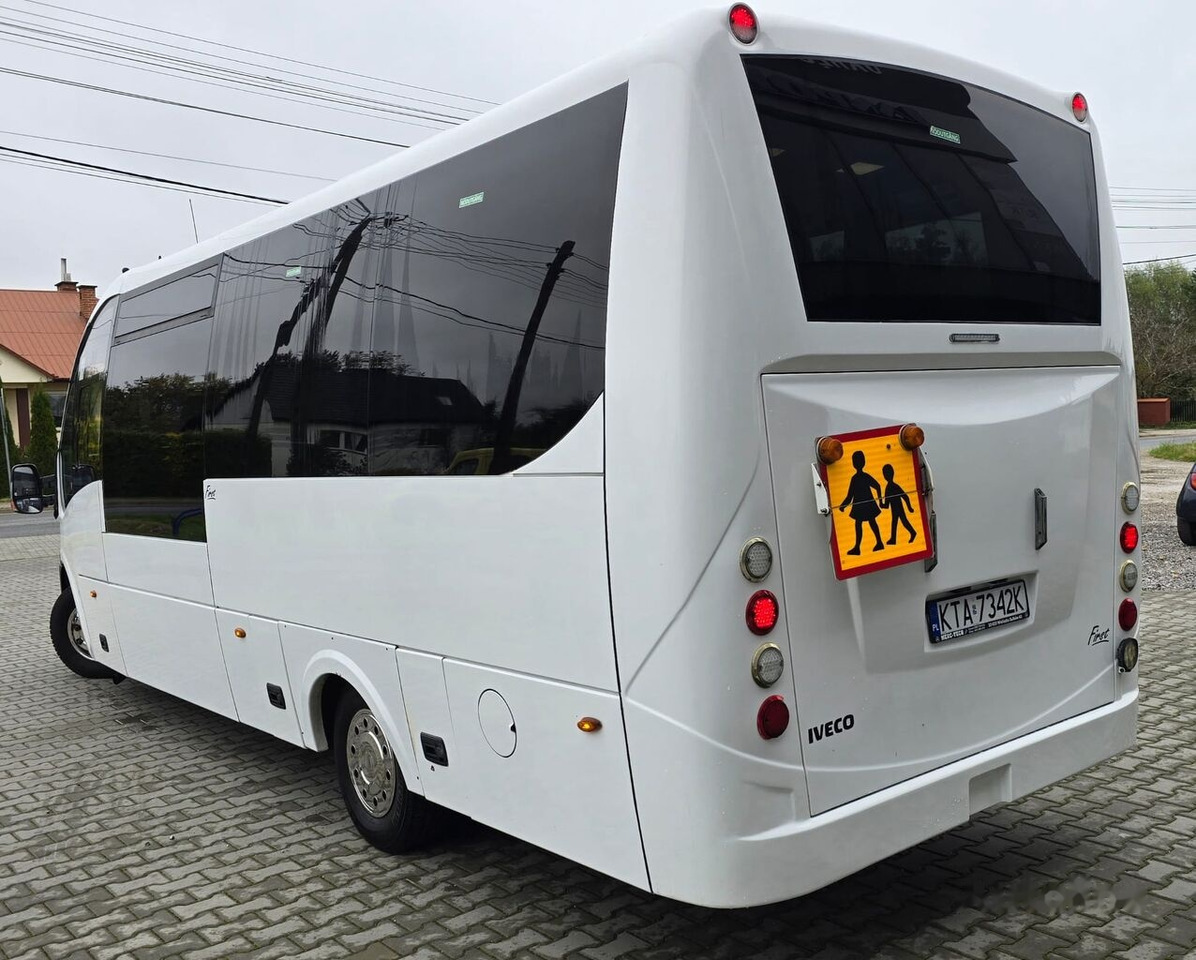 Autobús urbano IVECO FIRST - AIRCO + WEBASTO + 29 PLACE - EURO VI: foto 22