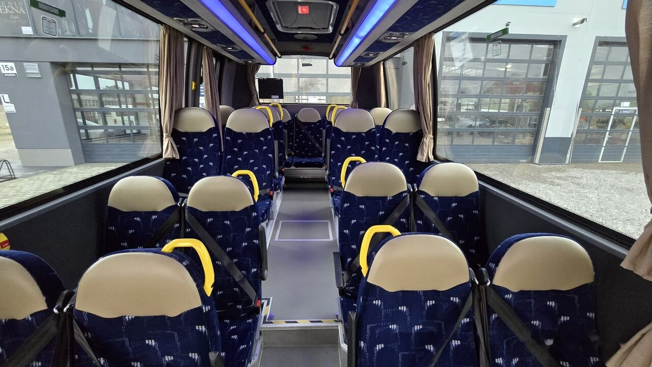 Autobús urbano IVECO FIRST - AIRCO + WEBASTO + 29 PLACE - EURO VI: foto 7