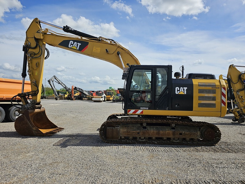 CATERPILLAR 323EL GPS Trimble - Excavadora de cadenas: foto 2 CATERPILLAR 323EL GPS Trimble - Excavadora de cadenas: foto 2