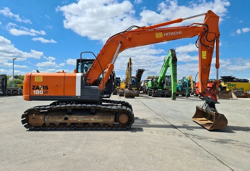 Hitachi ZX180LC-3 - Excavadora de cadenas: foto 4 Hitachi ZX180LC-3 - Excavadora de cadenas: foto 4