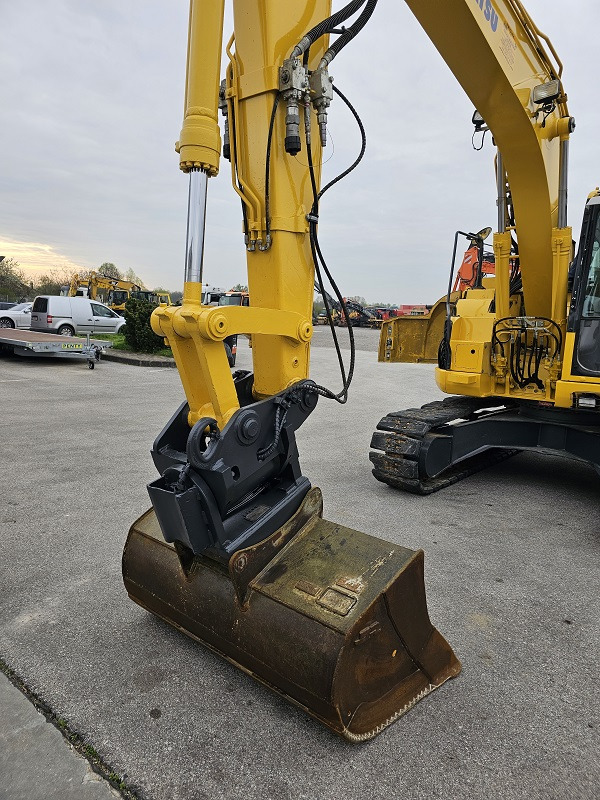 Excavadora de cadenas KOMATSU PC138US-8: foto 13
