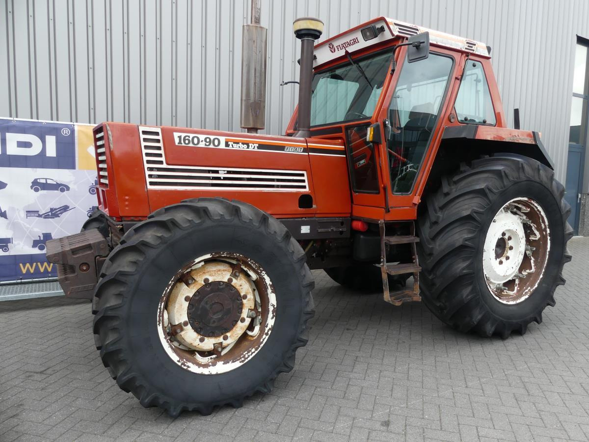 Fiat 160-90 DT - Tractor: foto 2 Fiat 160-90 DT - Tractor: foto 2