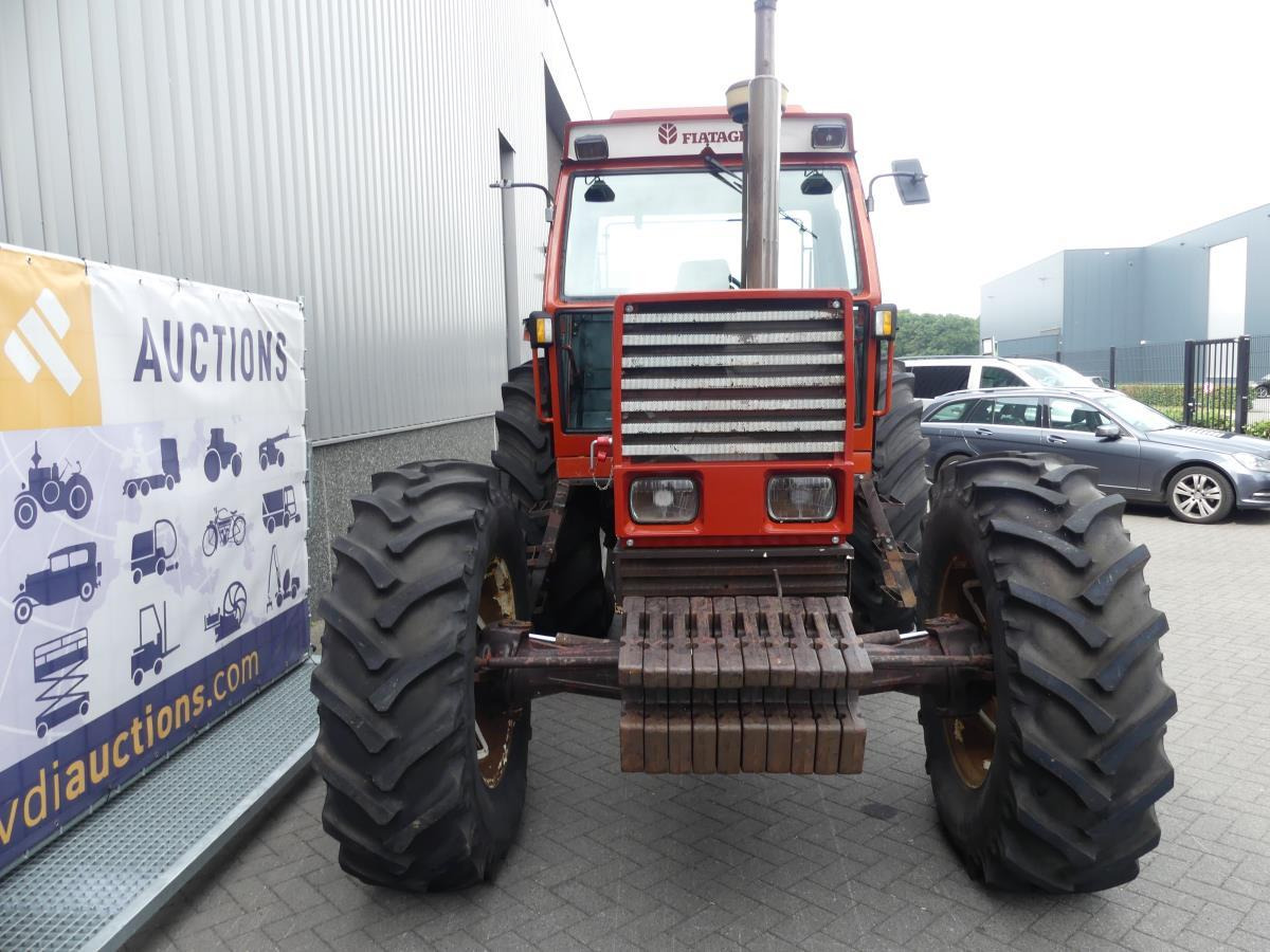 Tractor Fiat 160-90: foto 39
