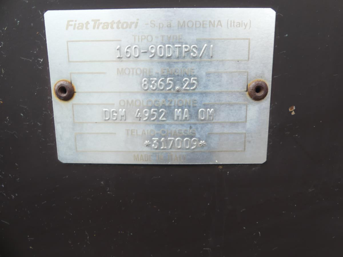 Tractor Fiat 160-90: foto 36