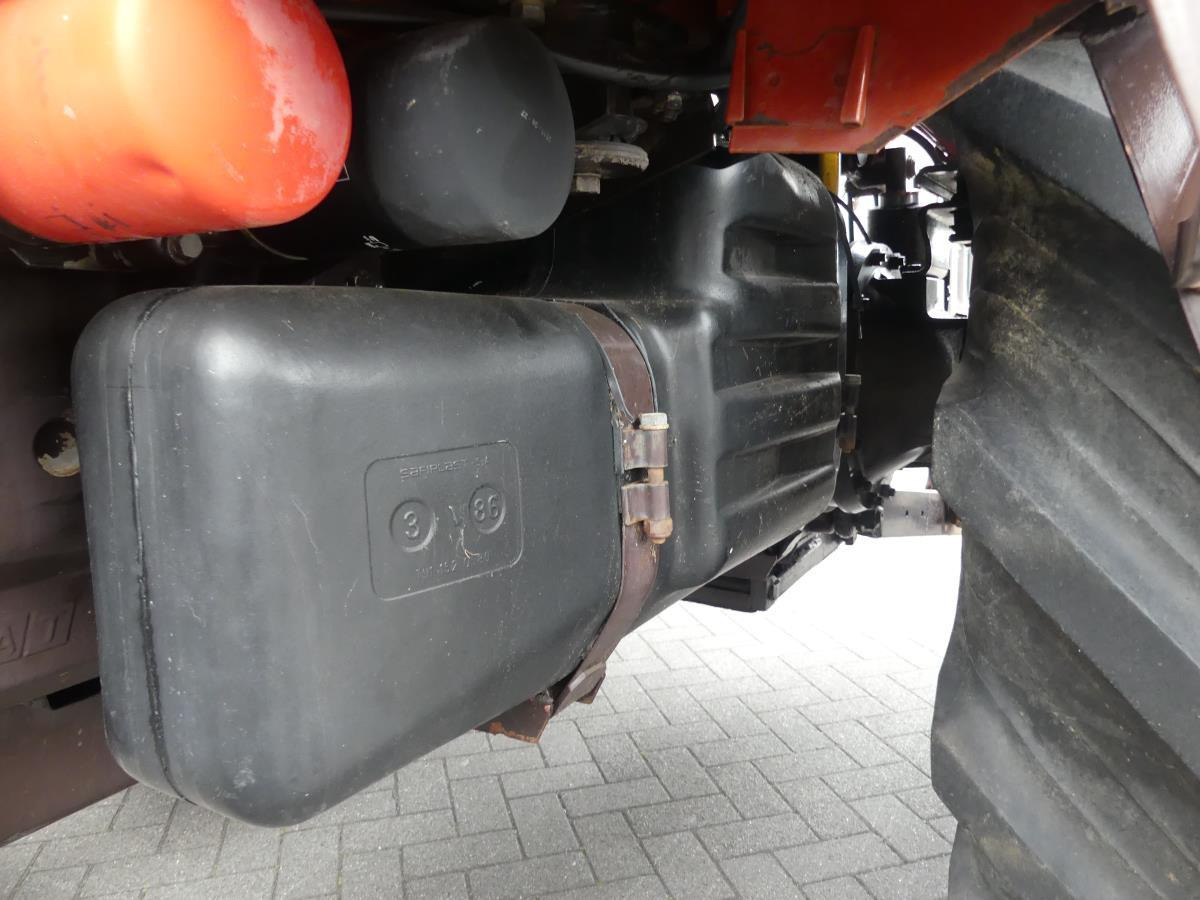 Tractor Fiat 160-90: foto 35