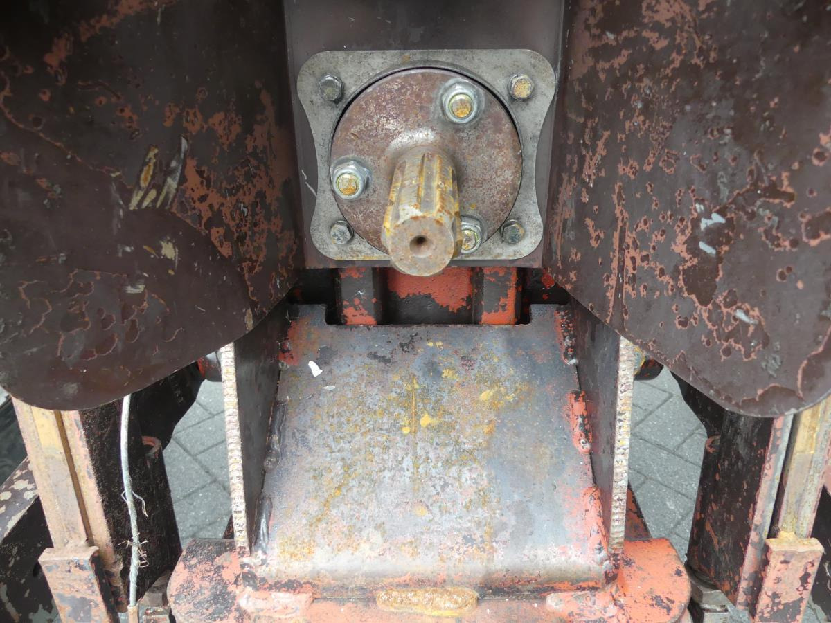 Tractor Fiat 160-90: foto 9