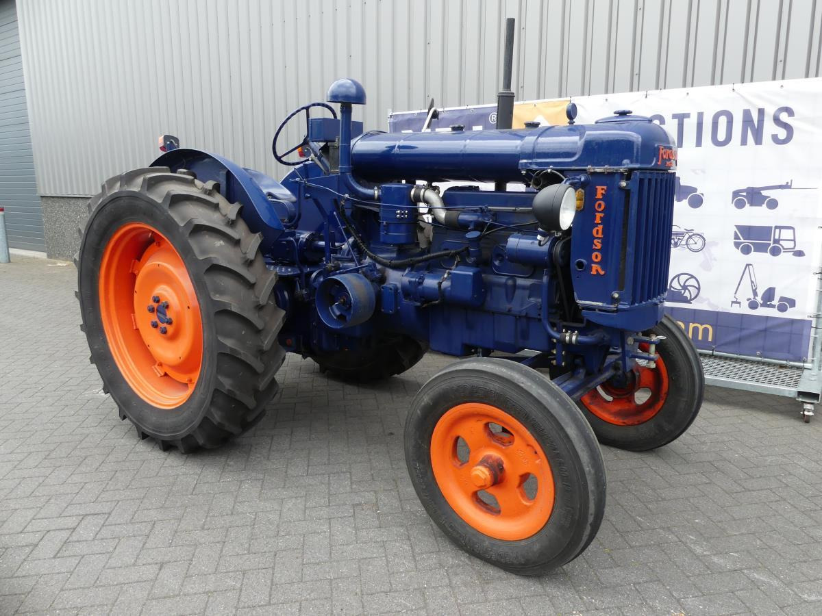 Fordson 27N - Tractor: foto 4 Fordson 27N - Tractor: foto 4