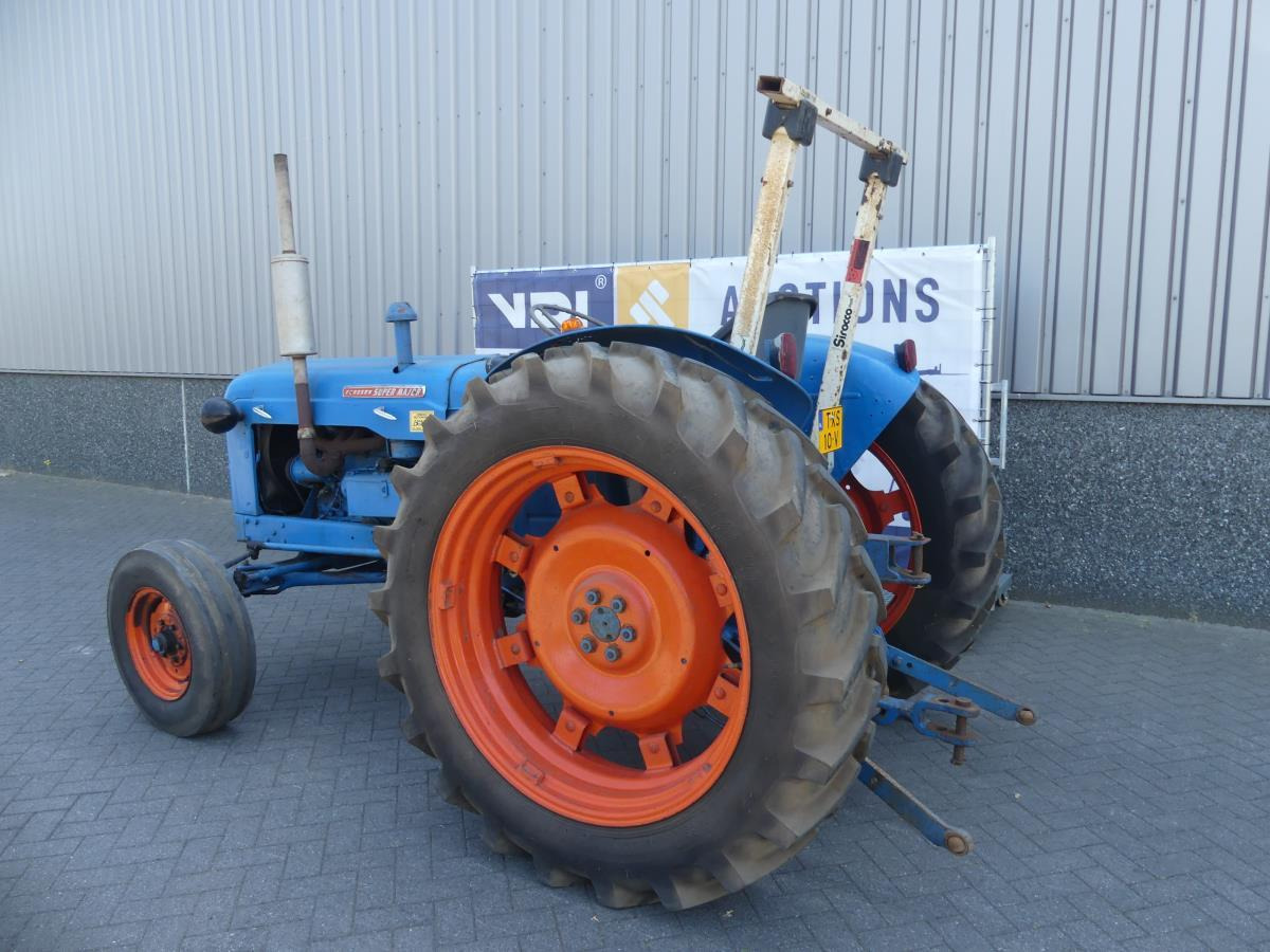 Fordson Major - Tractor: foto 4 Fordson Major - Tractor: foto 4