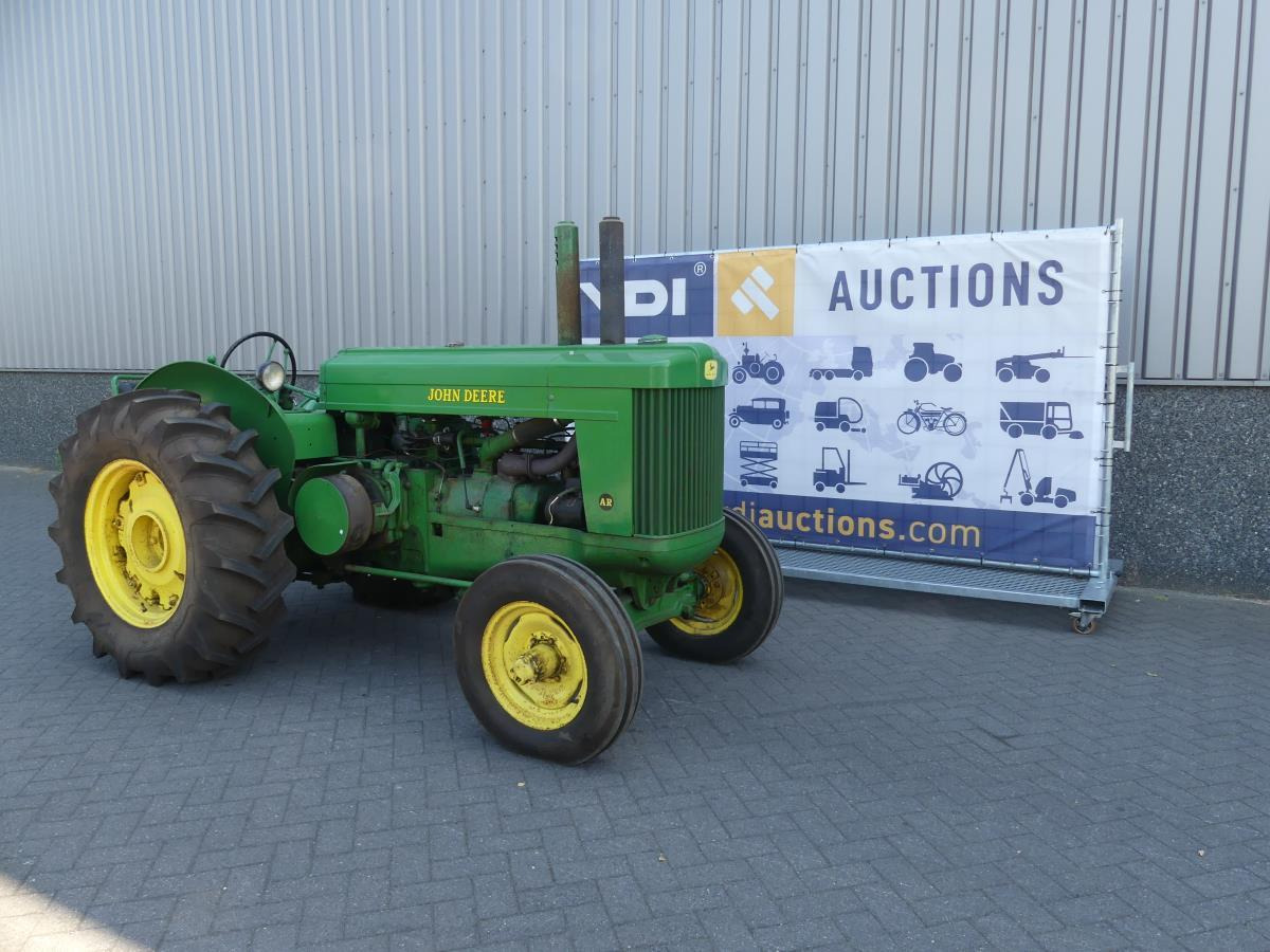 John-Deere AR - Tractor: foto 5 John-Deere AR - Tractor: foto 5