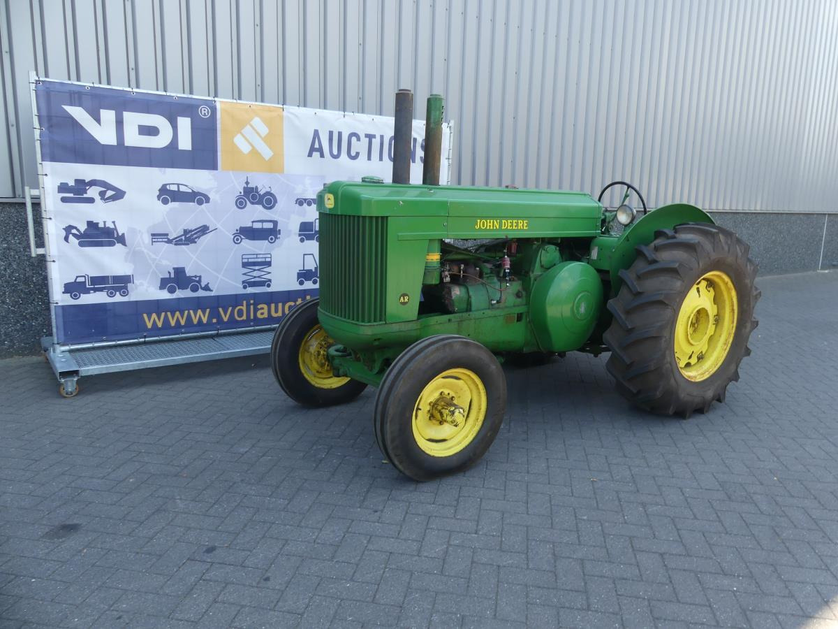 John-Deere AR - Tractor: foto 1 John-Deere AR - Tractor: foto 1