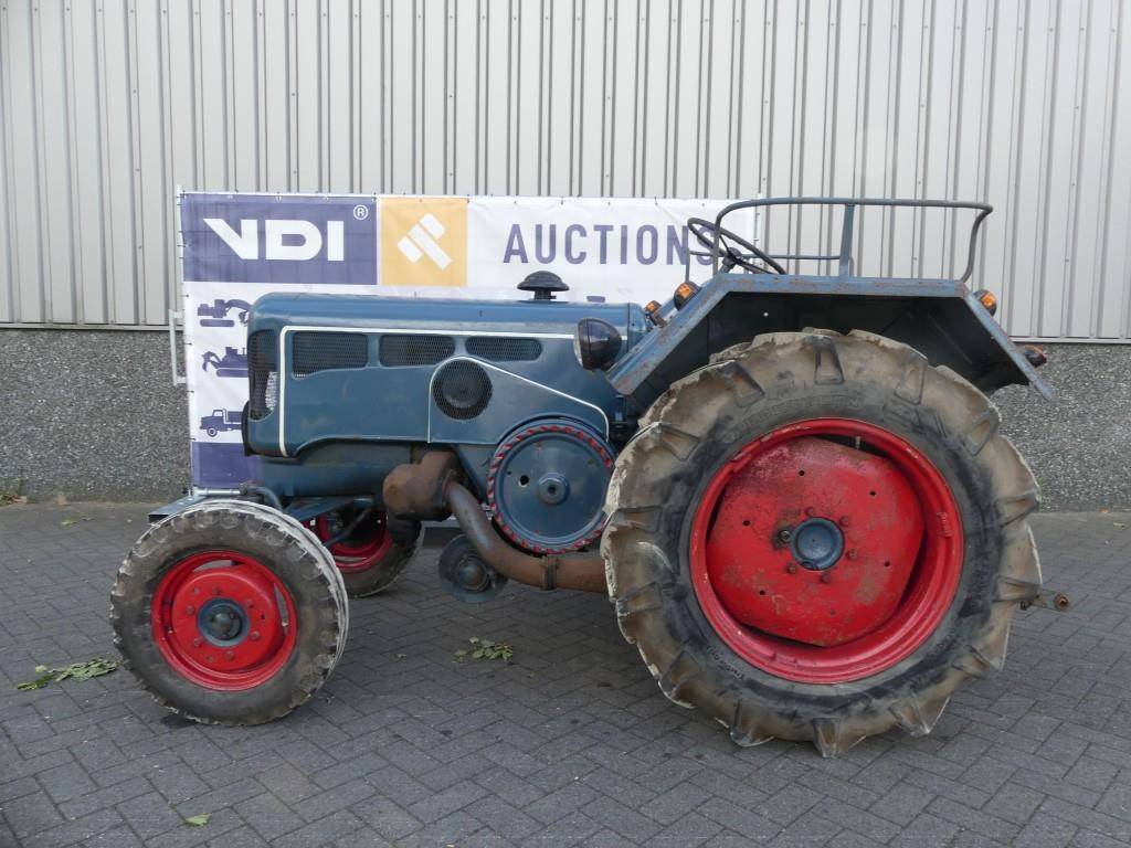 Lanz Bulldog D2816 - Tractor: foto 3 Lanz Bulldog D2816 - Tractor: foto 3