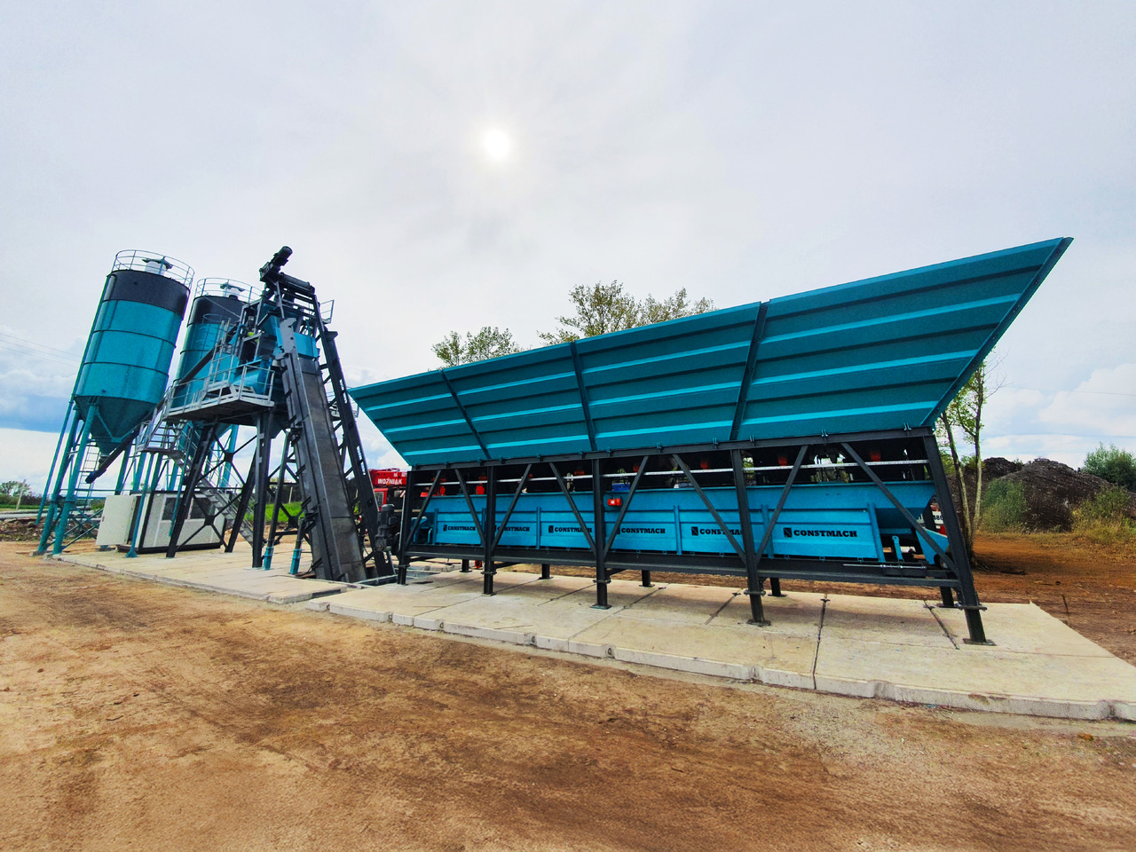 Constmach 100 m³/h Compact Concrete Batching Plant - Planta de hormigón: foto 4 Constmach 100 m³/h Compact Concrete Batching Plant - Planta de hormigón: foto 4
