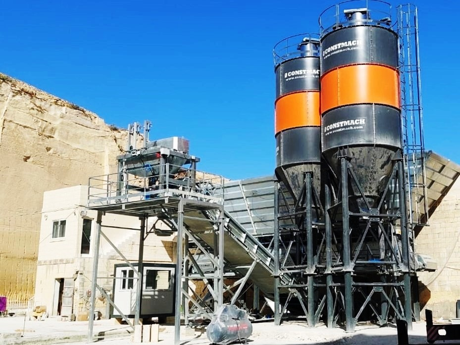 Constmach 100 m³/h Dry Type Concrete Batching Plant - Planta de hormigón: foto 1 Constmach 100 m³/h Dry Type Concrete Batching Plant - Planta de hormigón: foto 1
