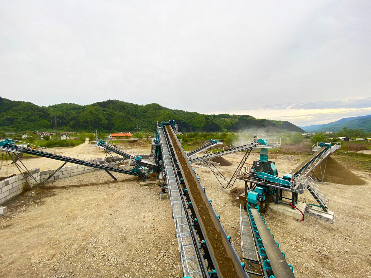 Constmach Stationäre Wasch- und Siebanlagen (Sand-, Kies-, Schotter Wäsche und -siebung) - Cribadora: foto 2 Constmach Stationäre Wasch- und Siebanlagen (Sand-, Kies-, Schotter Wäsche und -siebung) - Cribadora: foto 2