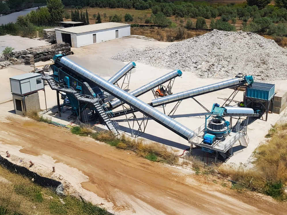 Constmach Stationary Stone Crushing and Screening Plant 50 to 1,000 TPH - Machacadora: foto 1 Constmach Stationary Stone Crushing and Screening Plant 50 to 1,000 TPH - Machacadora: foto 1
