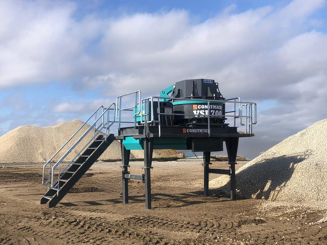Constmach Vertical Shaft Impact Stone Crusher 190-250 TPH - Trituradora de impacto: foto 1 Constmach Vertical Shaft Impact Stone Crusher 190-250 TPH - Trituradora de impacto: foto 1