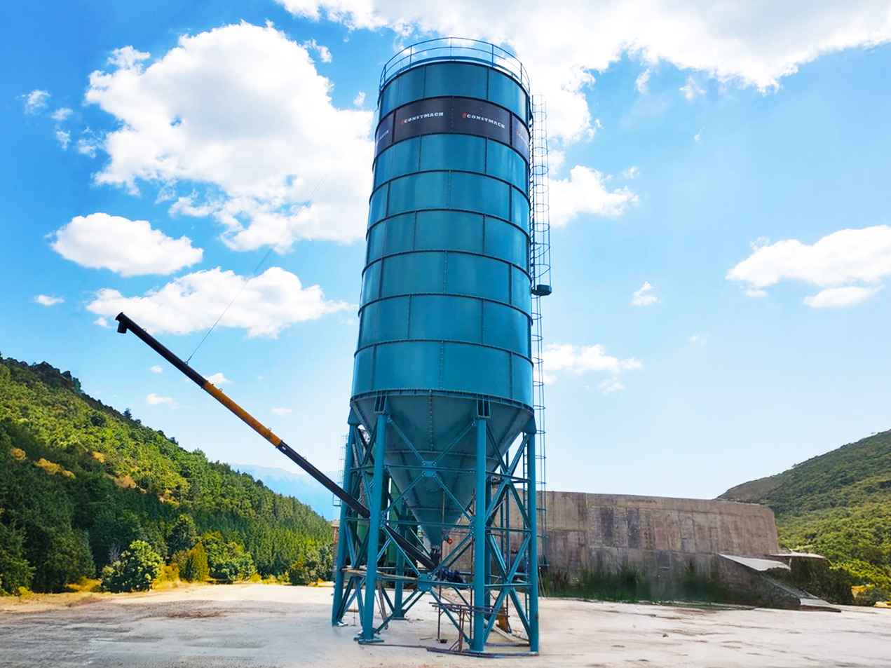 Constmach Zement Silo mit 500 Tonnen Kapazität - Silo de cemento: foto 1 Constmach Zement Silo mit 500 Tonnen Kapazität - Silo de cemento: foto 1