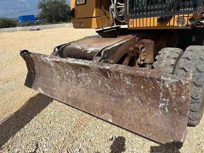 Excavadora CAT M320F: foto 6