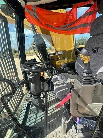 Excavadora CAT M320F: foto 7