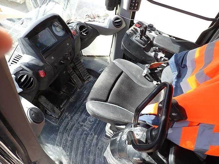 Cargadora de ruedas Komatsu WA475-10: foto 16