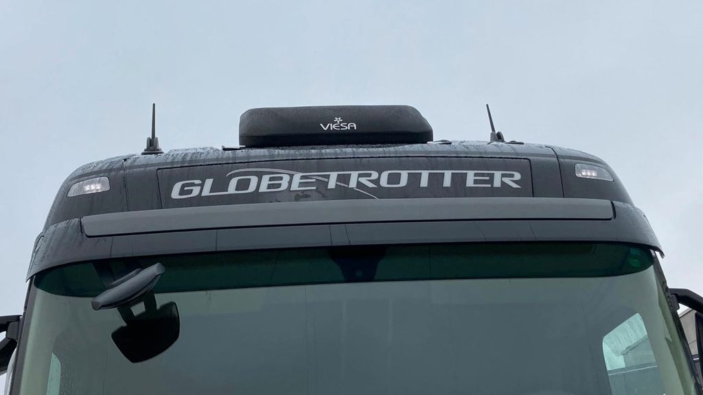 Volvo FH460 XL*A.Miete*TurboComp*2Tanks*Standklima - Cabeza tractora: foto 4 Volvo FH460 XL*A.Miete*TurboComp*2Tanks*Standklima - Cabeza tractora: foto 4