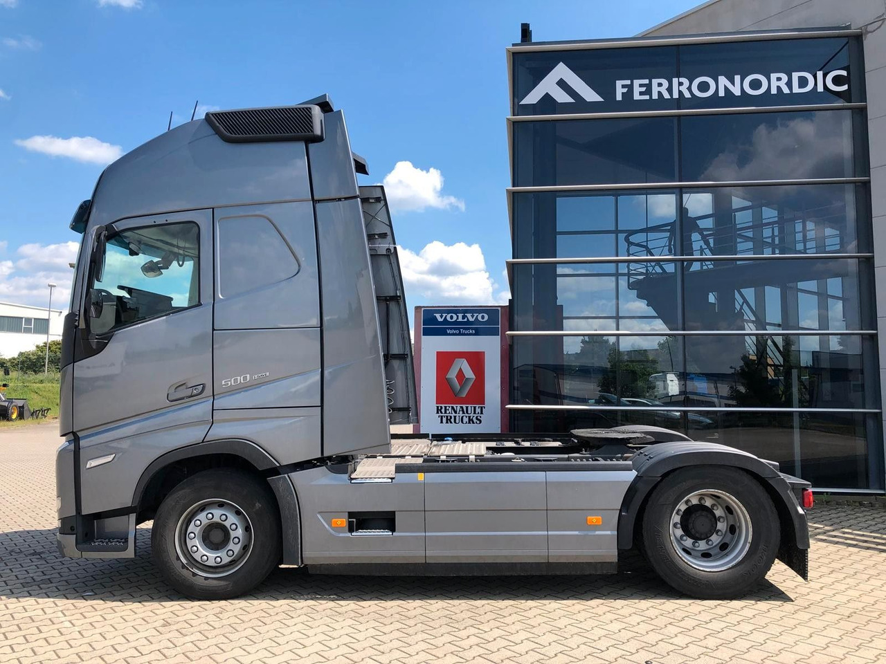 Volvo FH500 XL*TurboComp*2Tanks*Standklima*Navi*VDS - Cabeza tractora: foto 5 Volvo FH500 XL*TurboComp*2Tanks*Standklima*Navi*VDS - Cabeza tractora: foto 5