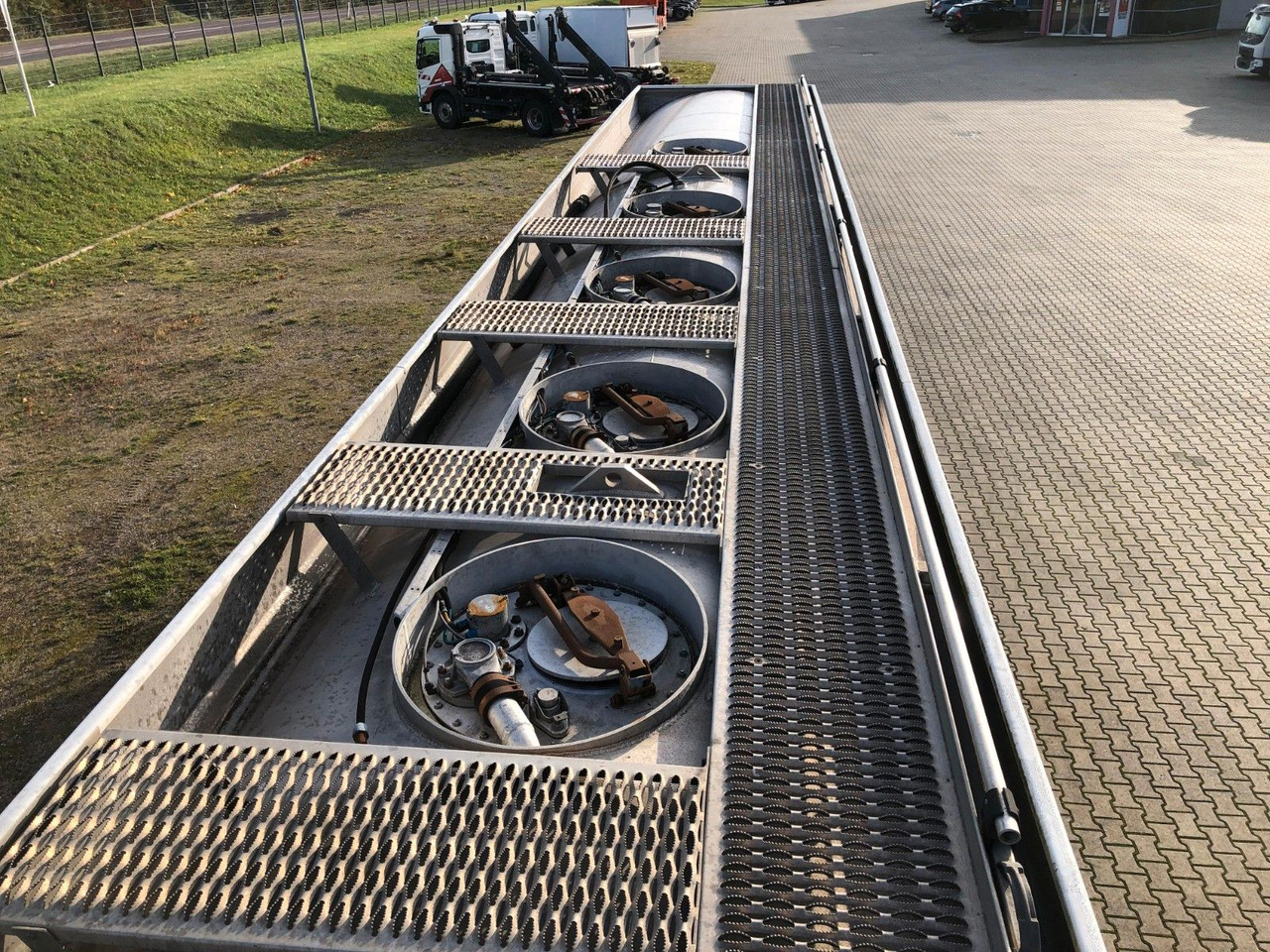 ROHR TAL-A-ZE 4Kammern*ADR*BENZIN*DIESEL*HEIZÖL - Semirremolque cisterna: foto 5 ROHR TAL-A-ZE 4Kammern*ADR*BENZIN*DIESEL*HEIZÖL - Semirremolque cisterna: foto 5