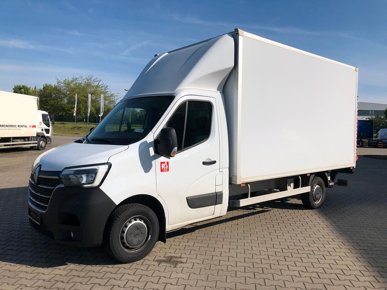 Renault MASTER RED 3.5T*LBW*Klima*4.2m*AUCH MIETE - Furgoneta caja cerrada: foto 2 Renault MASTER RED 3.5T*LBW*Klima*4.2m*AUCH MIETE - Furgoneta caja cerrada: foto 2