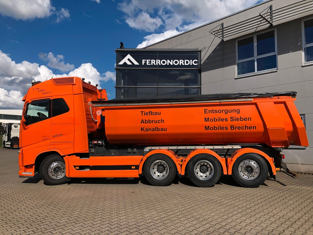 Volvo FH460 8x4 Tridem*Lift+LenkAchse*ALU*AHK*VollLuft - Camión volquete: foto 4 Volvo FH460 8x4 Tridem*Lift+LenkAchse*ALU*AHK*VollLuft - Camión volquete: foto 4