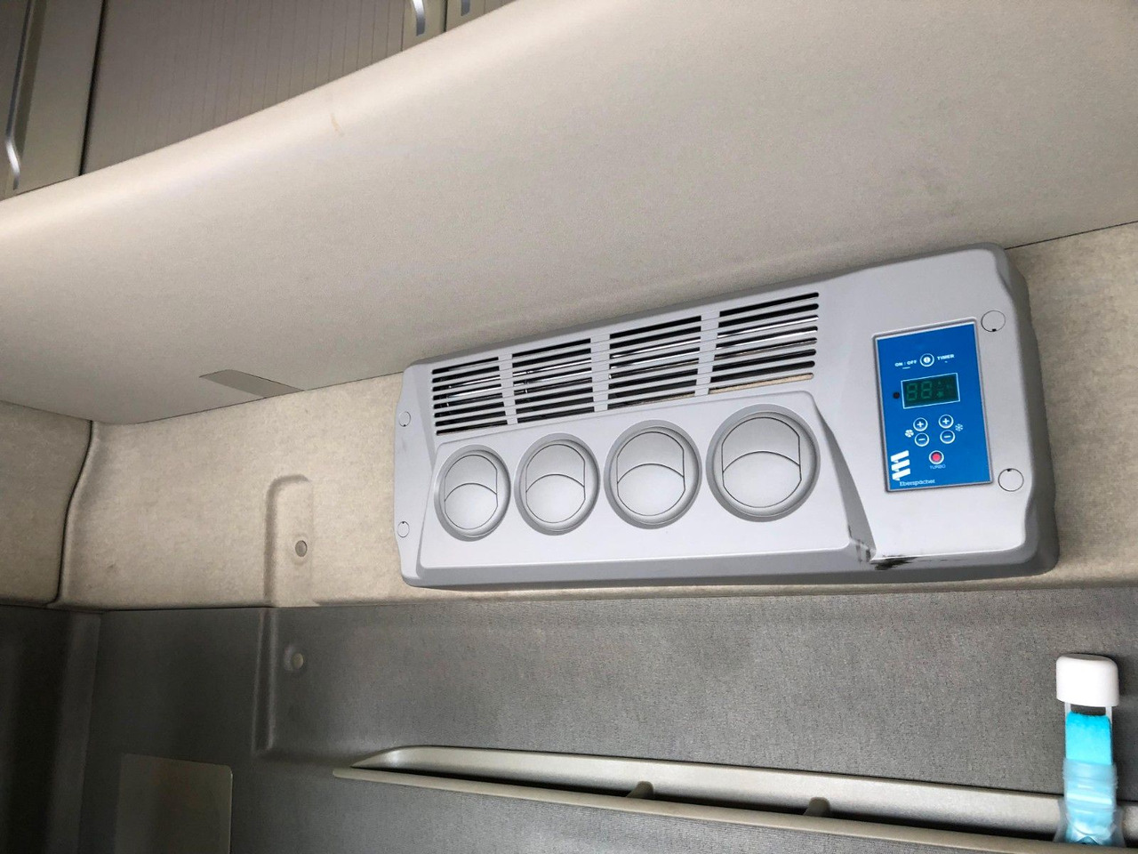 Camión volquete Volvo FH460 8x4 Tridem*TopZustand*excellent condition: foto 22