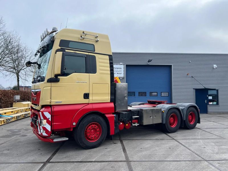 MAN TGX 33.640 6x4 BBS - Cabeza tractora: foto 1 MAN TGX 33.640 6x4 BBS - Cabeza tractora: foto 1