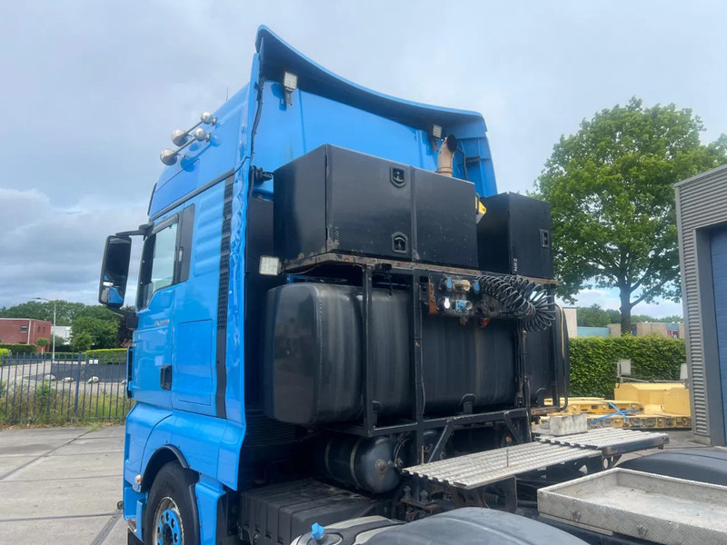 MAN TGX 41.540 8x4/4 BLS - Cabeza tractora: foto 4 MAN TGX 41.540 8x4/4 BLS - Cabeza tractora: foto 4