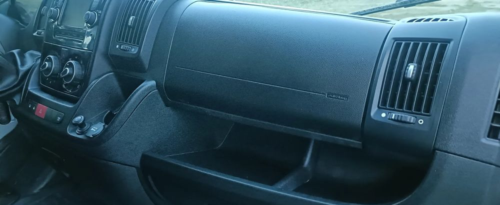 Furgoneta pequeña Fiat Ducato: foto 18