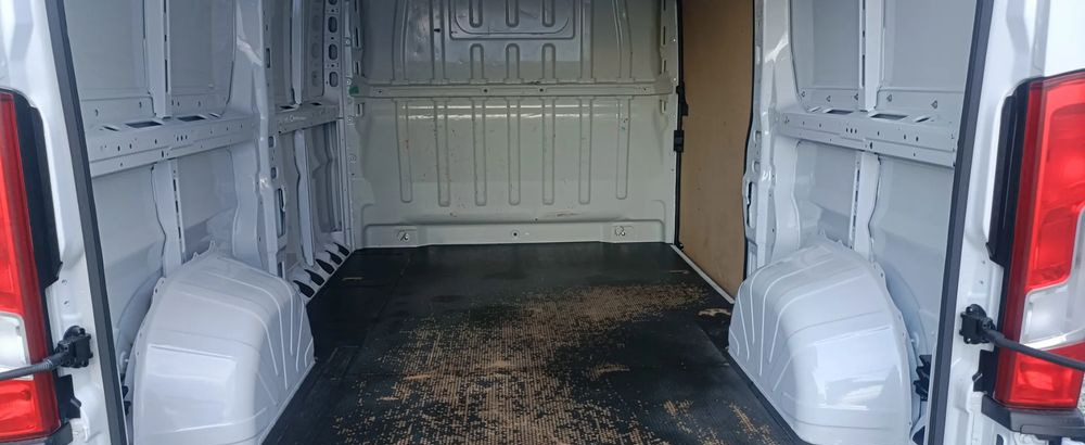 Furgoneta pequeña Fiat Ducato: foto 10
