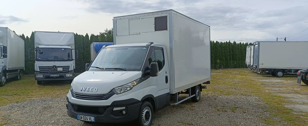 Iveco Daily 35S16 - Furgoneta caja cerrada: foto 1 Iveco Daily 35S16 - Furgoneta caja cerrada: foto 1