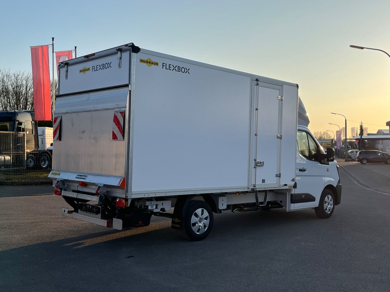 Renault Master L3 Kofferaufbau LBW / Seitentür - Furgoneta caja cerrada: foto 5 Renault Master L3 Kofferaufbau LBW / Seitentür - Furgoneta caja cerrada: foto 5
