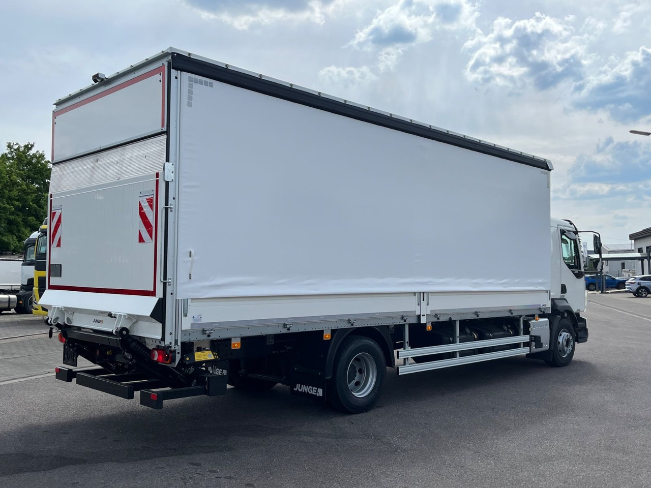 Volvo FL16.280 Junge Schiebeplane - Camión lona: foto 5 Volvo FL16.280 Junge Schiebeplane - Camión lona: foto 5