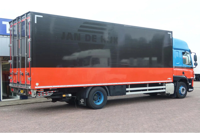 DAF CF 410 Bakwagen + Onderschuif klep - Camión caja cerrada: foto 3 DAF CF 410 Bakwagen + Onderschuif klep - Camión caja cerrada: foto 3